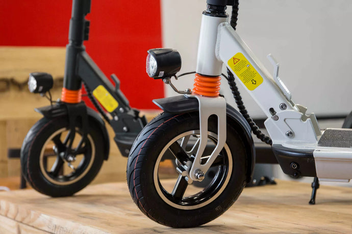 Electric Unicycles vs. Electric Scooters: Which Suits You Better?