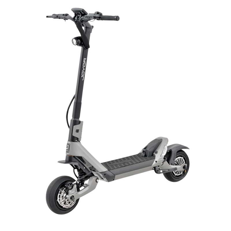 Bild in der Galerieansicht laden, Electric scooter with on a white background