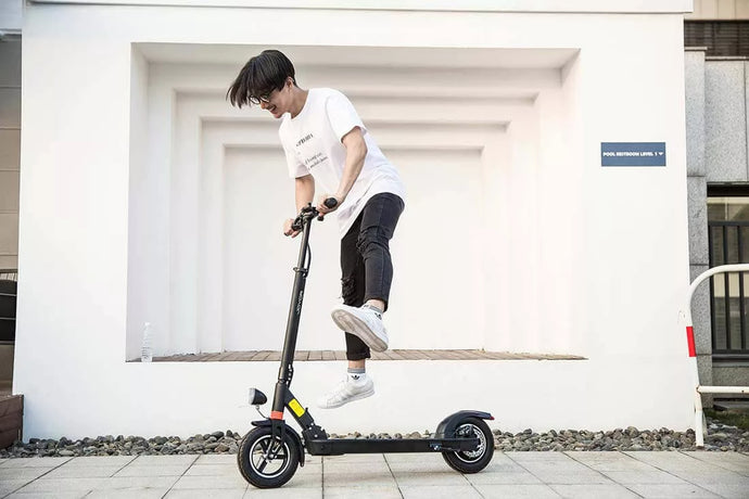 6 Rules How to Make Your Electric Scooter’s Battery Live Long & Prosper