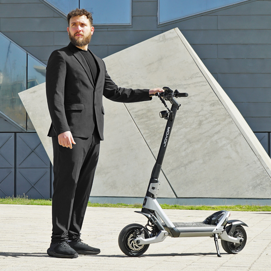 Joyor LuxeRider Monopattino Elettrico Potenza massima 3200 W Autonomia 60 KM