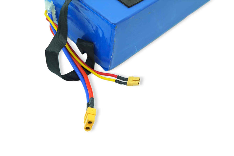 Carregar imagem no visualizador da Galeria, battery connector cable Joyor Y10 electric scooter
