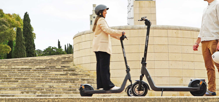 electric-scooter-joyor-litego.jpg__PID:3d33f95f-a9f4-47bc-8a45-b2c730b43e91