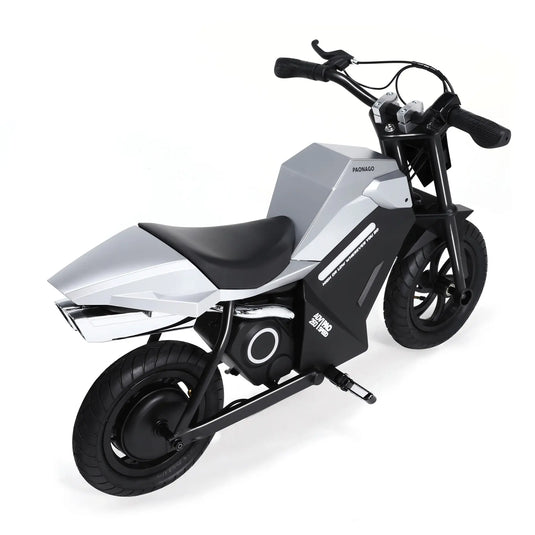 Motocicleta eléctrica para niños, vista frontal 3/4, velocidad ajustable según nivel de experiencia, diseño ergonómico
