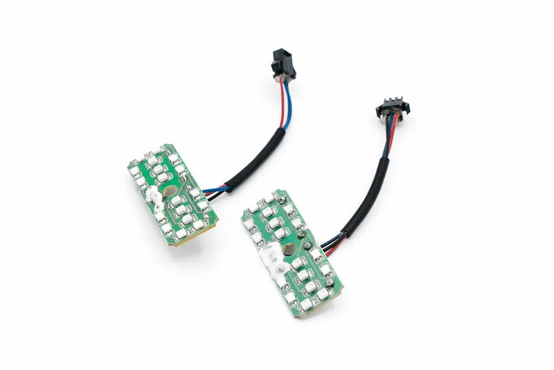 Carregar imagem no visualizador da Galeria, Two green circuit boards with wiring for electric scooter blinker, Joyor Y5S / Y10 models.
