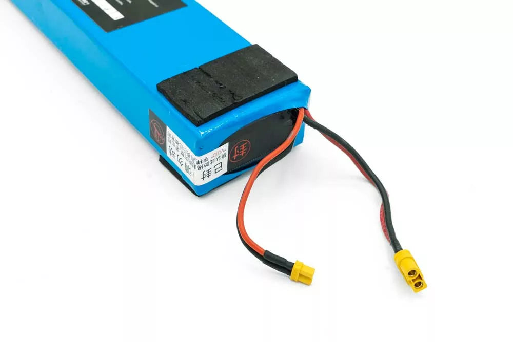 Joyor A3 F1 battery connector cable detail