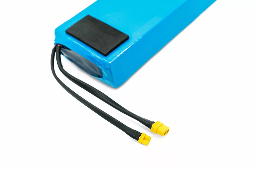 Joyor F3 battery connector cable detail